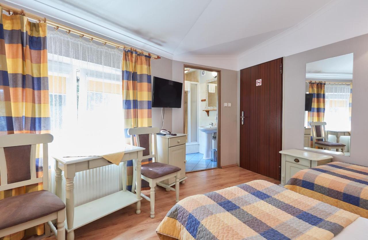 Hotel Batory Annex Cracovia Exterior foto